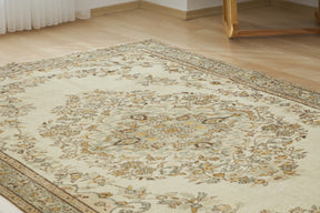 Cala | Vintage Vision | Hand-Knotted Wool Carpet | Kuden Rugs