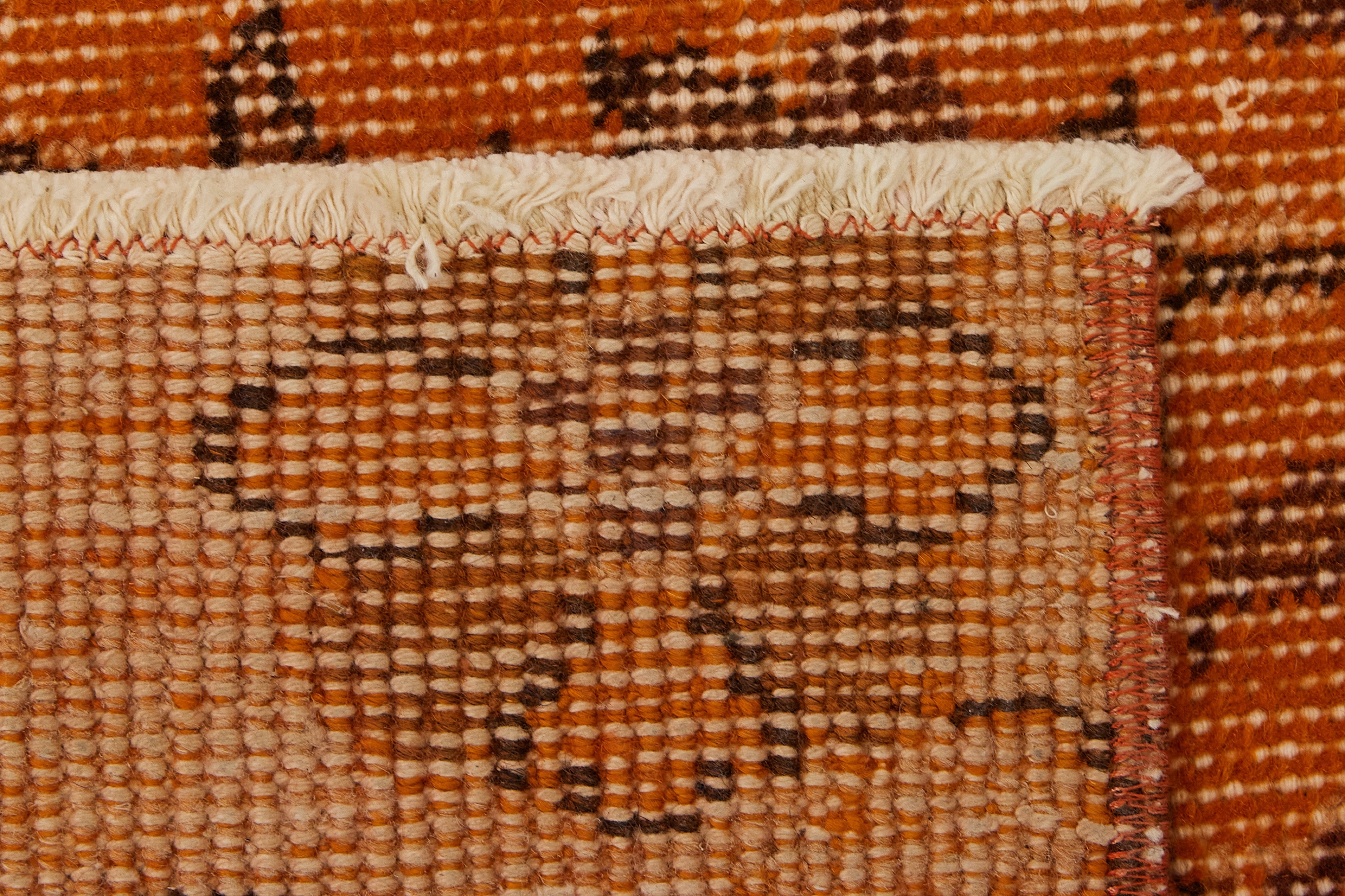 Embrace Carter | Turkish Rug Excellence | Vintage Carpet Prestige | Kuden Rugs