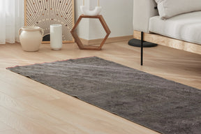 Cheriss | Geometric Patterned Turkish Carpet | Kuden Rugs