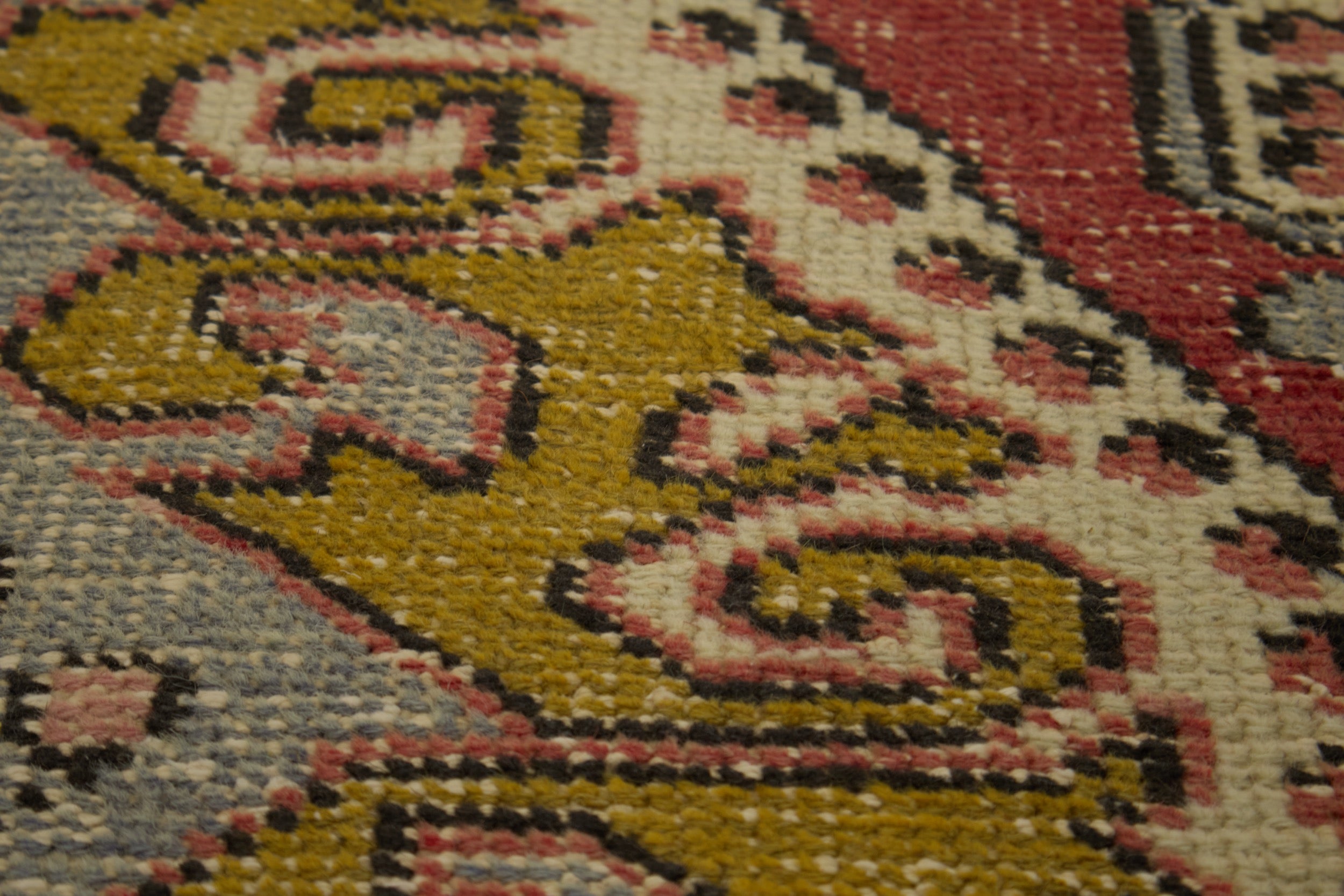 Handwoven tradition meets modern style. The Chris Rug. | Kuden Rugs