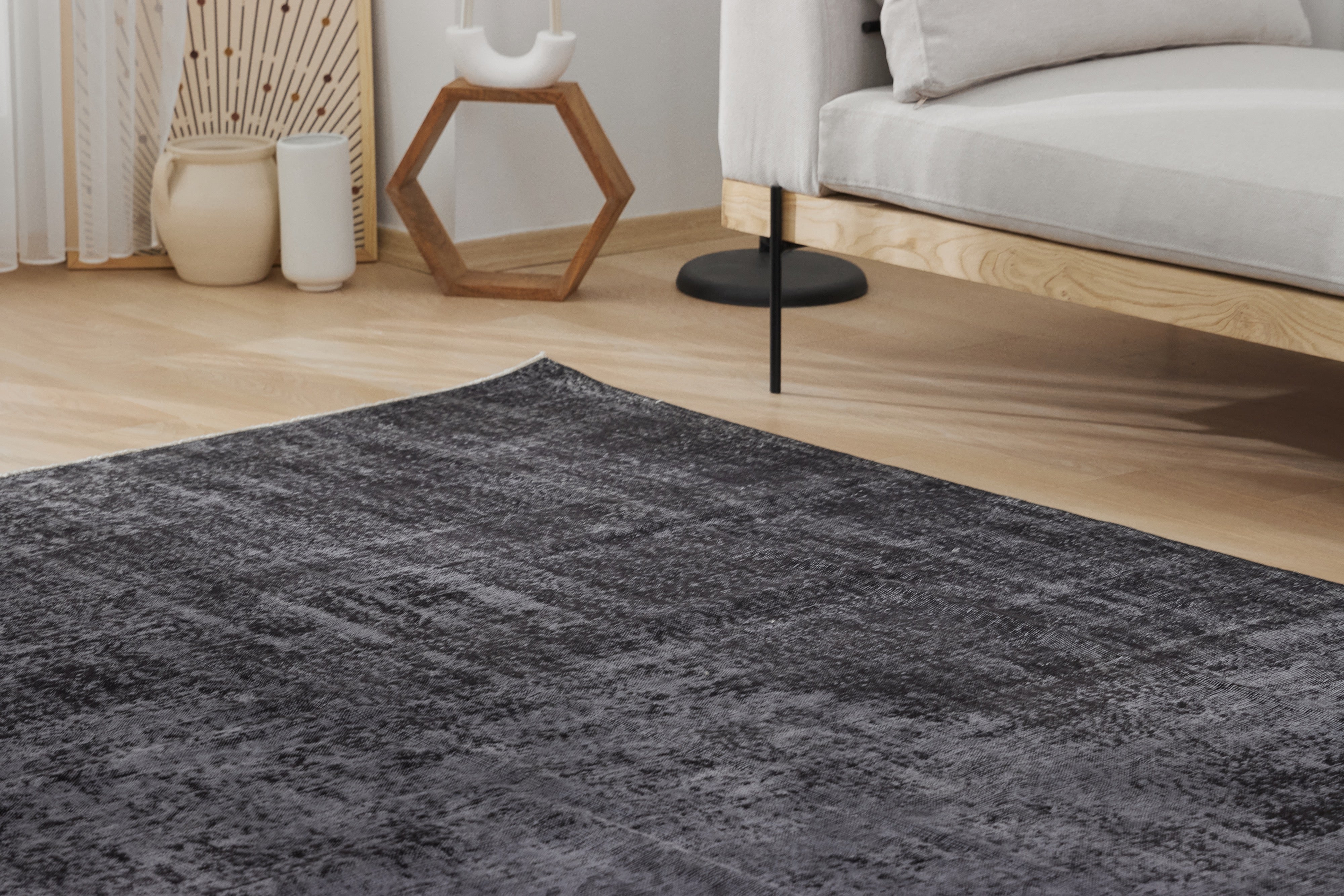 Cierra | Time-Honored Turkish Rug | Artisanal Carpet Mastery | Kuden Rugs