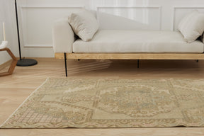 Courtney | Unique Low-Pile Turkish Carpet with Modern Appeal | Kuden Rugs