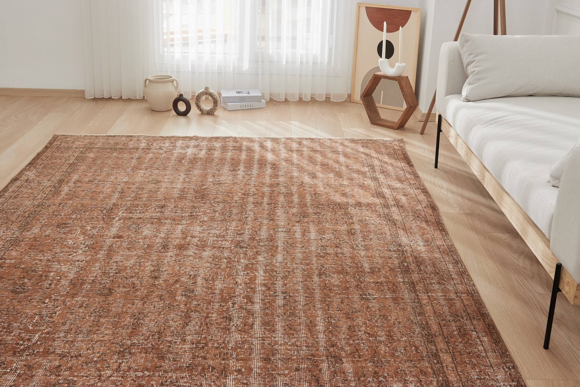 Daelon | Hand-Knotted Wool-Cotton Area Rug | Kuden Rugs
