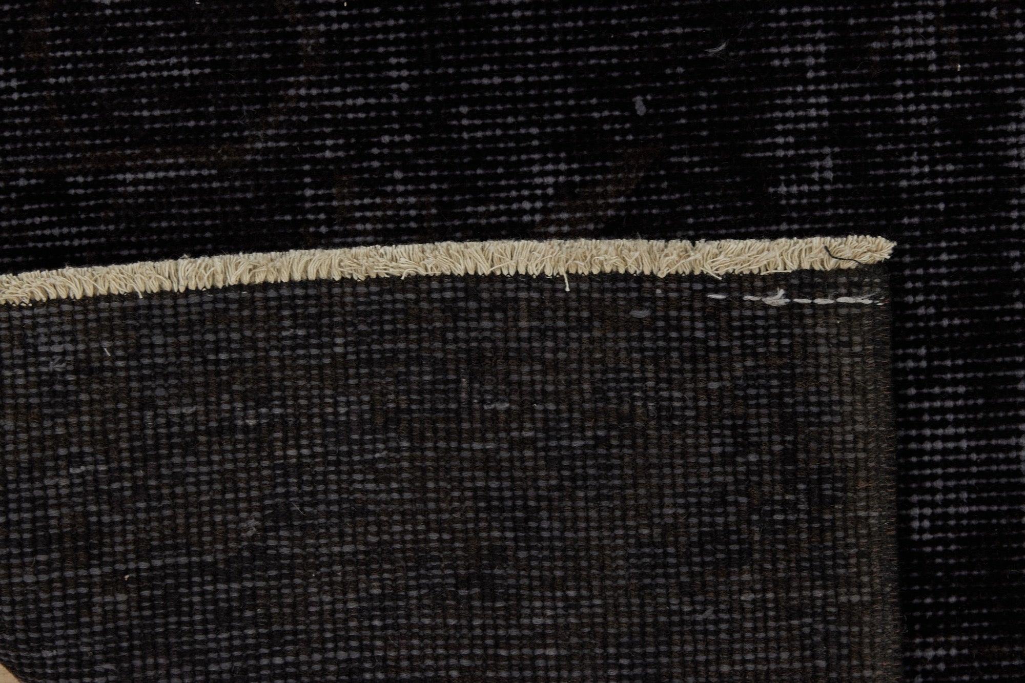 Edna | Sophisticated Plain Pattern Vintage Rug | Kuden Rugs