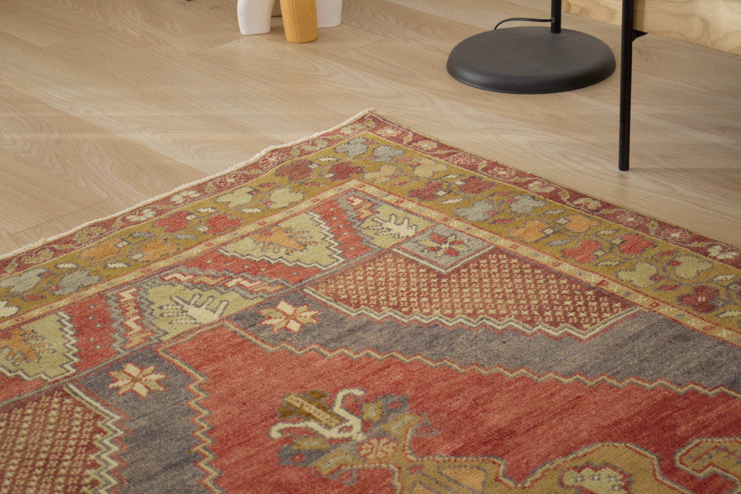 Eliana - Vintage Turkish Anatolian Rug