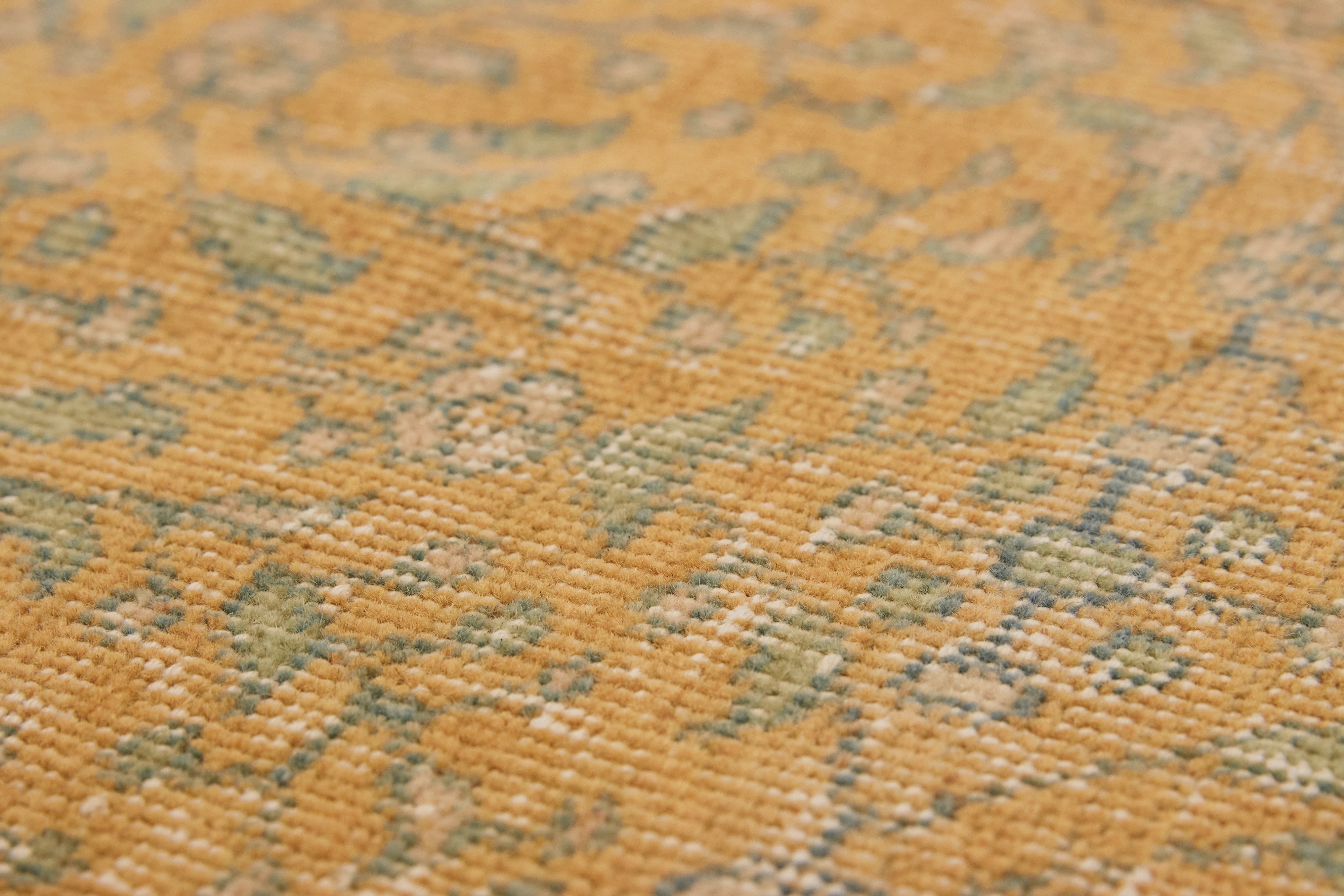 Emelia - Fusion of Tradition and Modernity | Kuden Rugs