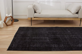 Faronah | Unique Turkish Rug with Timeless Appeal | Kuden Rugs