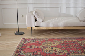 Handwoven tradition meets modern style: The Finola Rug. | Kuden Rugs