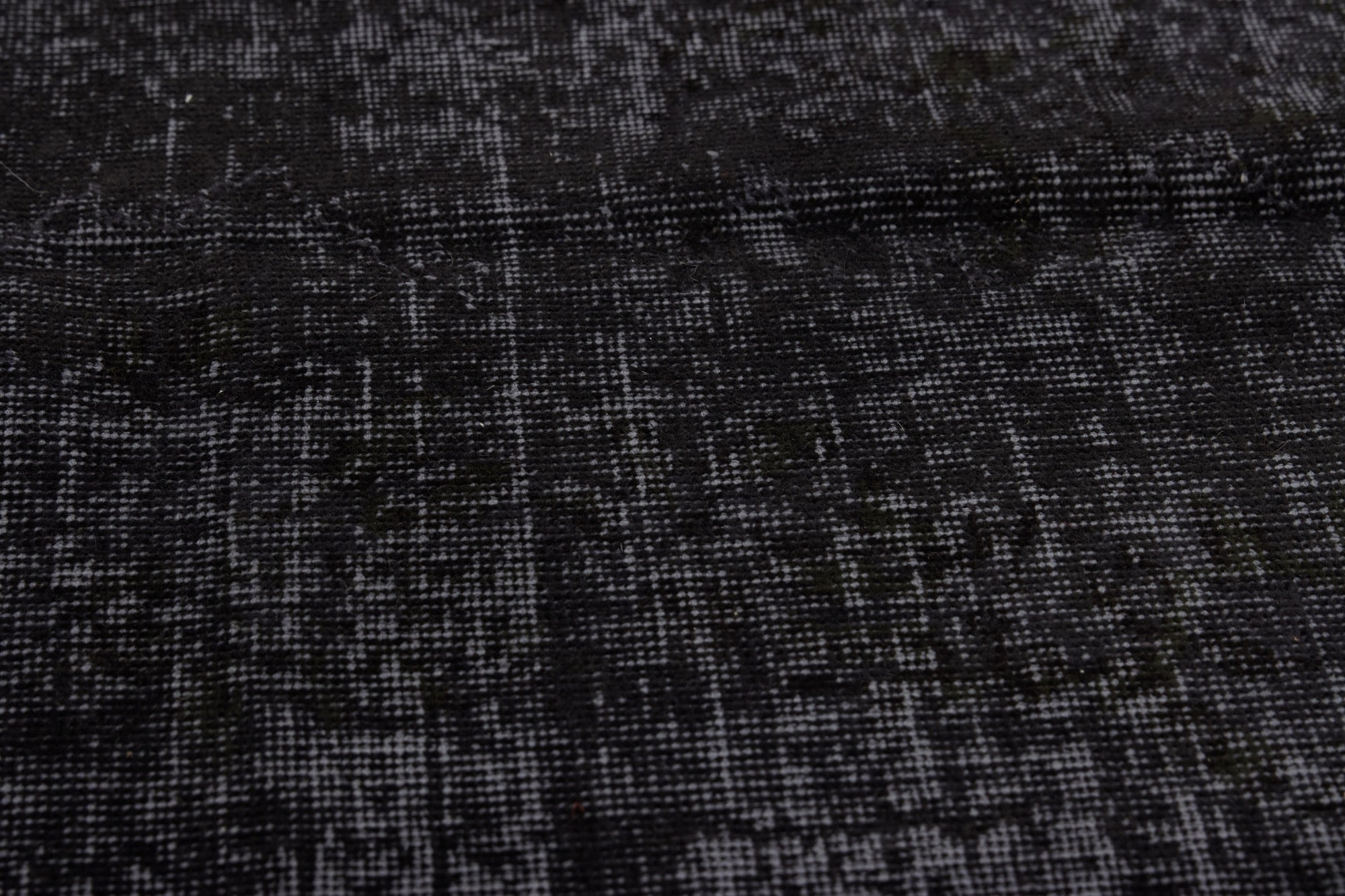 Generosa | Sophisticated Plain Pattern Vintage Rug | Kuden Rugs