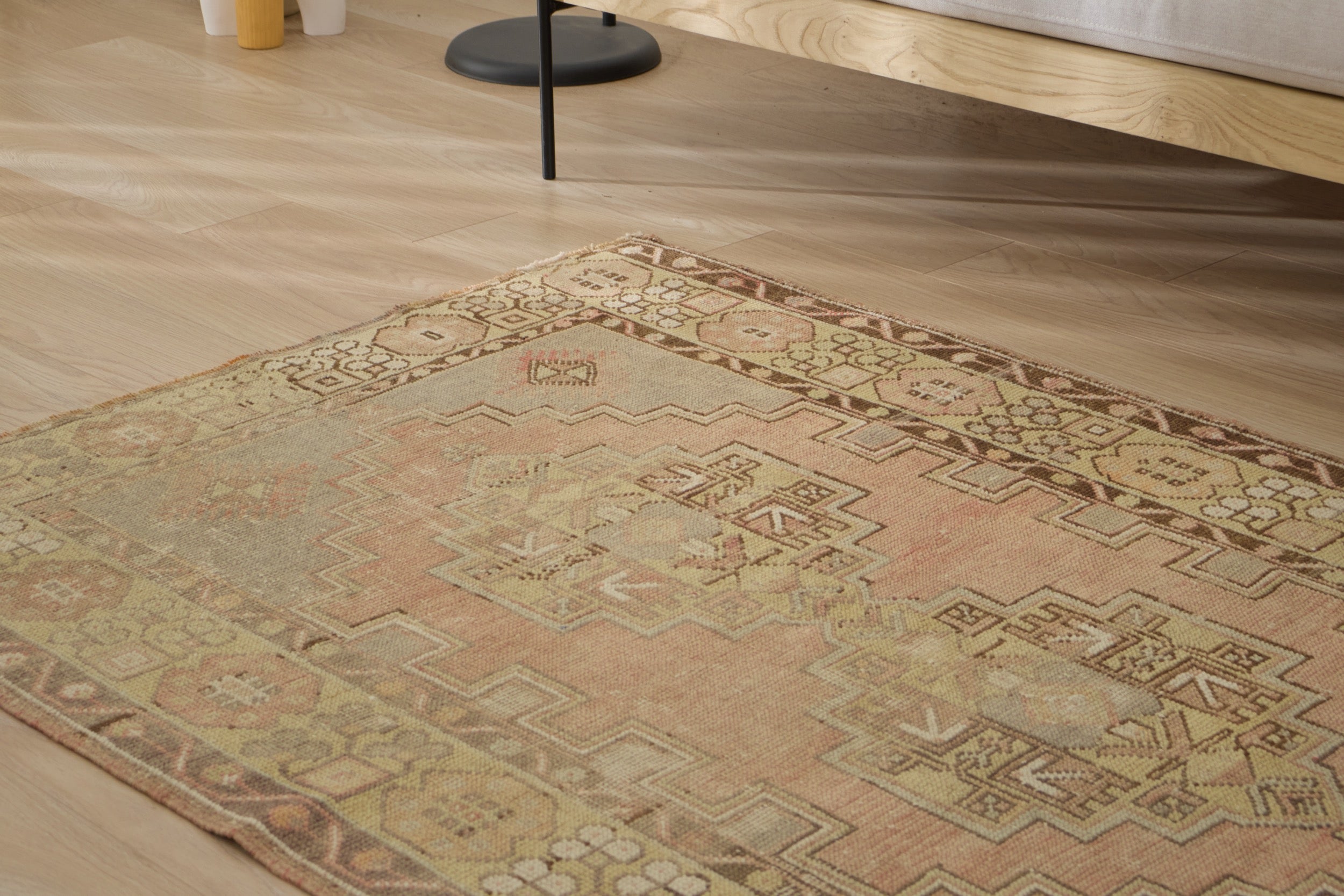 Gwyneth - Handmade Rug | Kuden Rugs