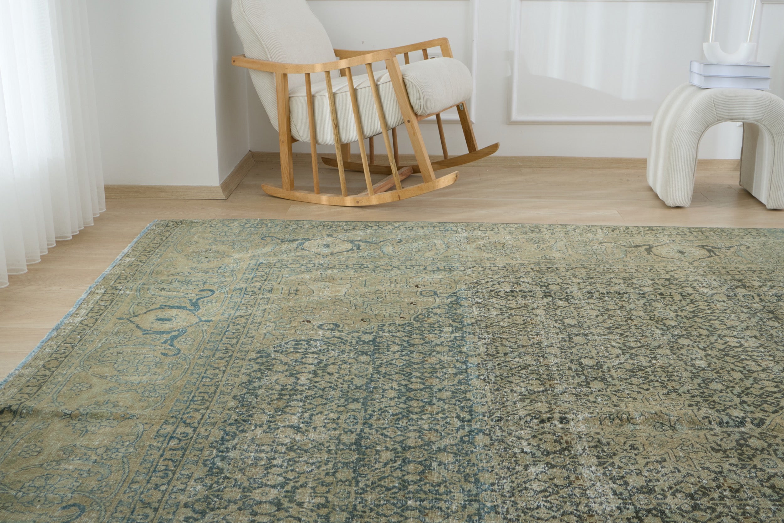Gynyah - An Antique washed Vision in Blue | Kuden Rugs