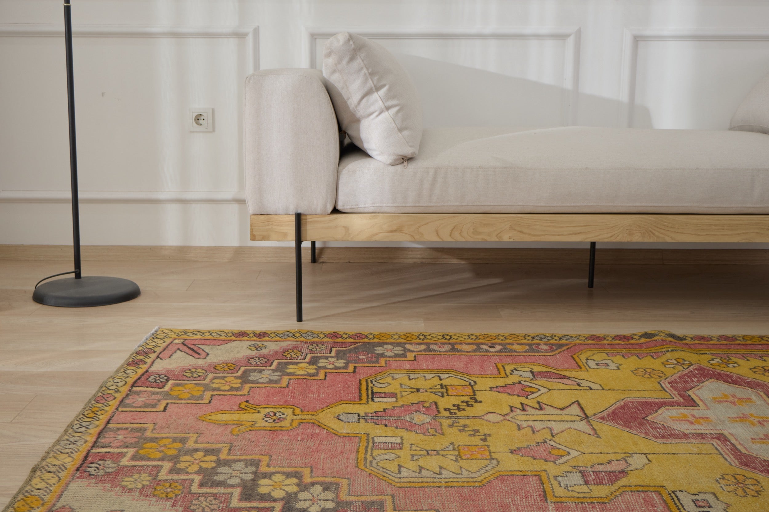 Hatice - Handmade Small Rug | Kuden Rugs