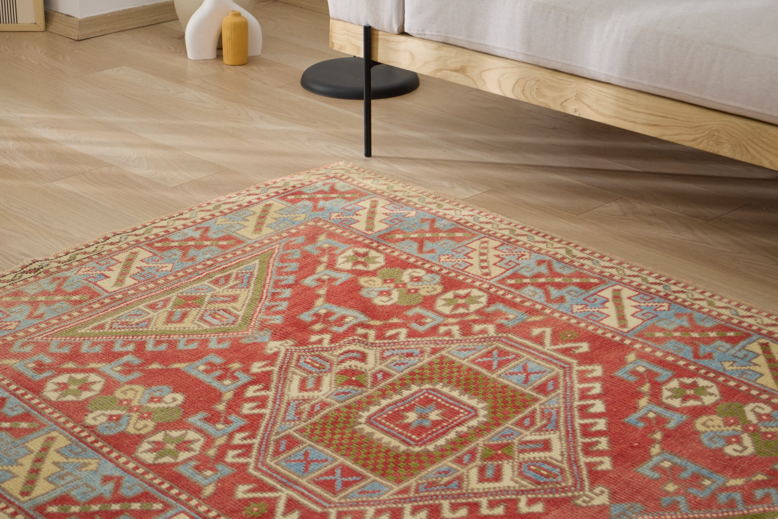 Ianthe - Handmade Rug | Kuden Rugs