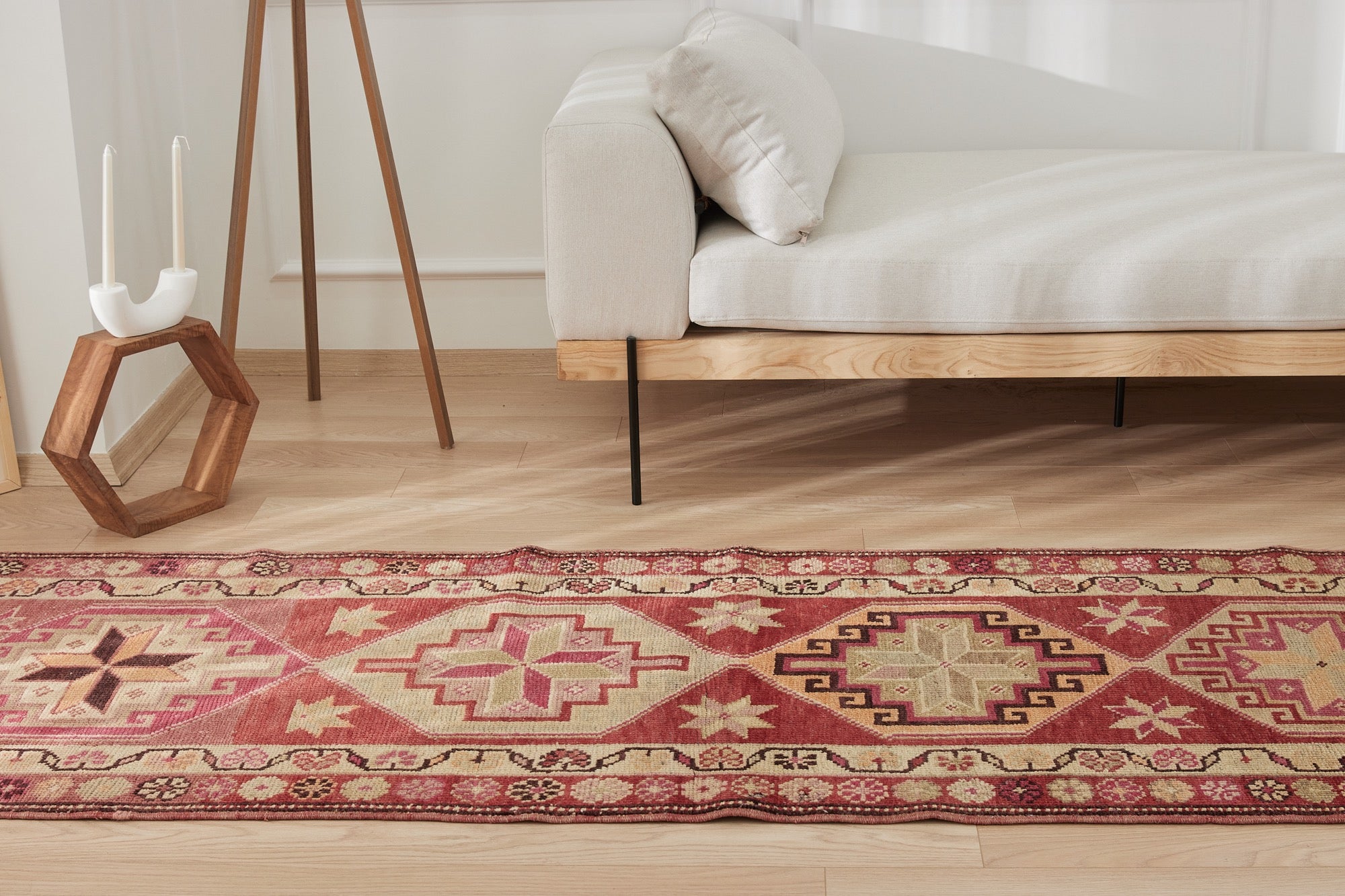 Ices | Unique Long Runner with Timeless Design | Kuden Rugs