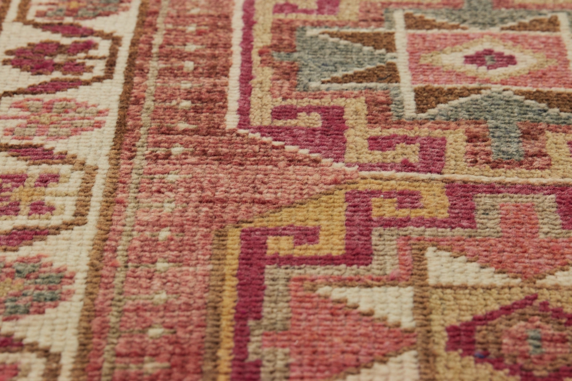 Icesis | Timeless Vintage Rug with Modern Flair | Kuden Rugs