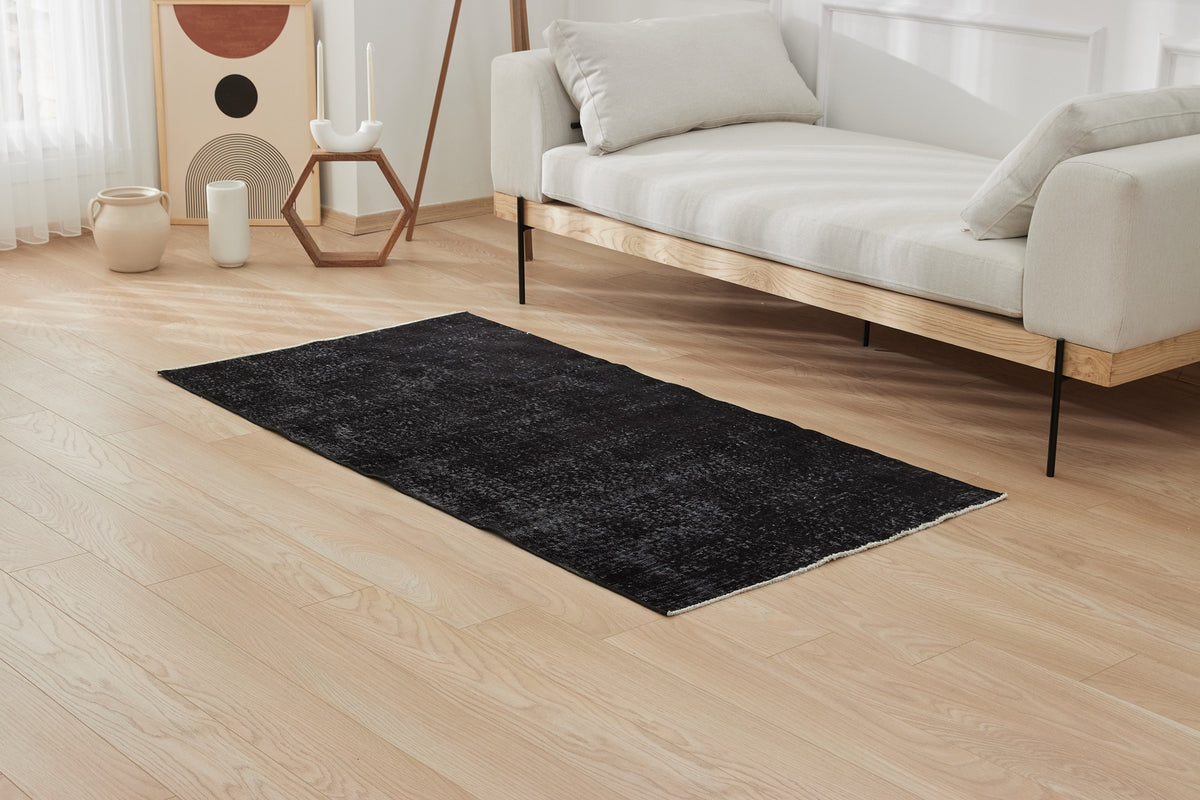 Idina | Black Sophistication | Hand-Knotted Area Carpet | Kuden Rugs