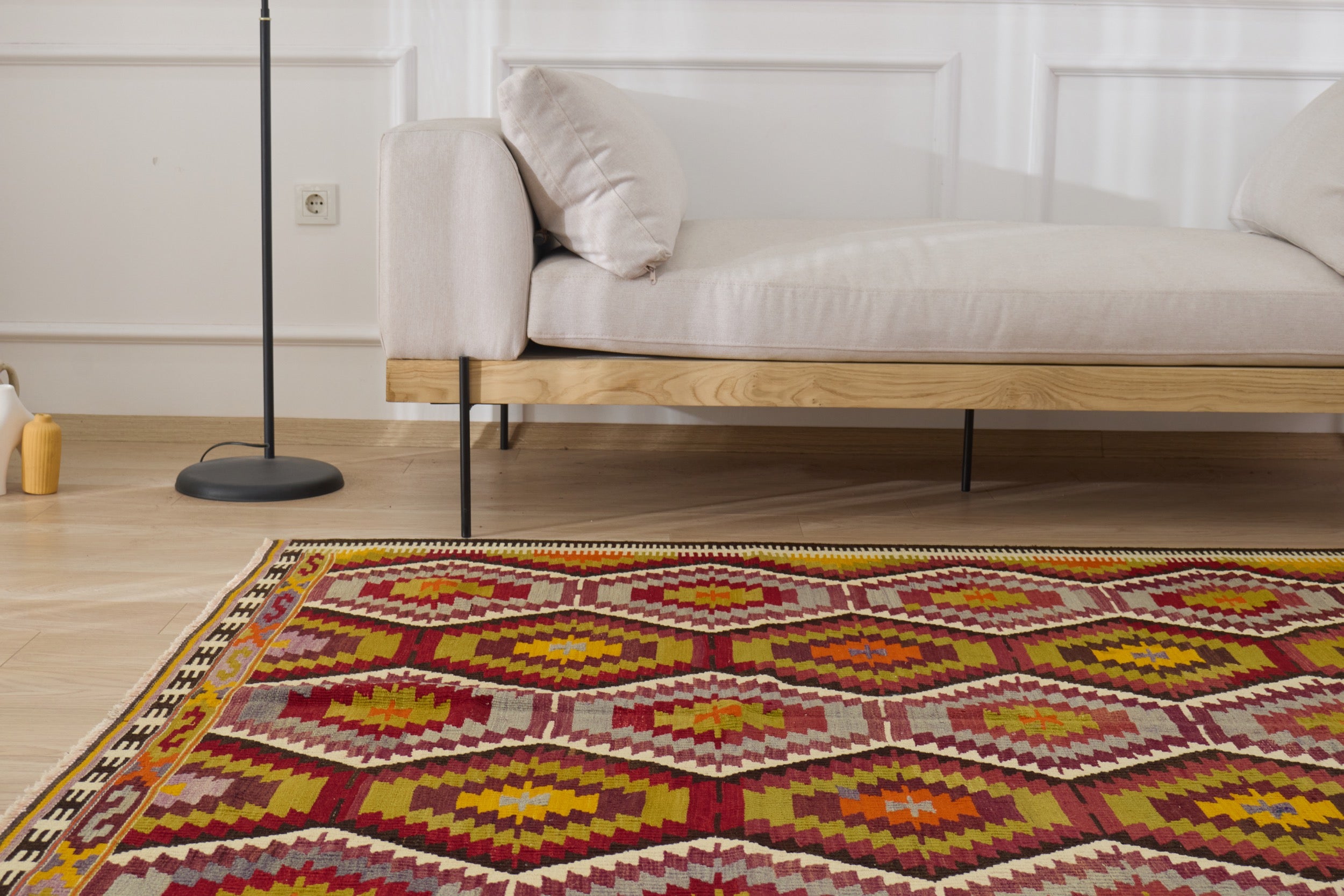 Discover the geometric charm of the Ingrid vintage rug. | Kuden Rugs