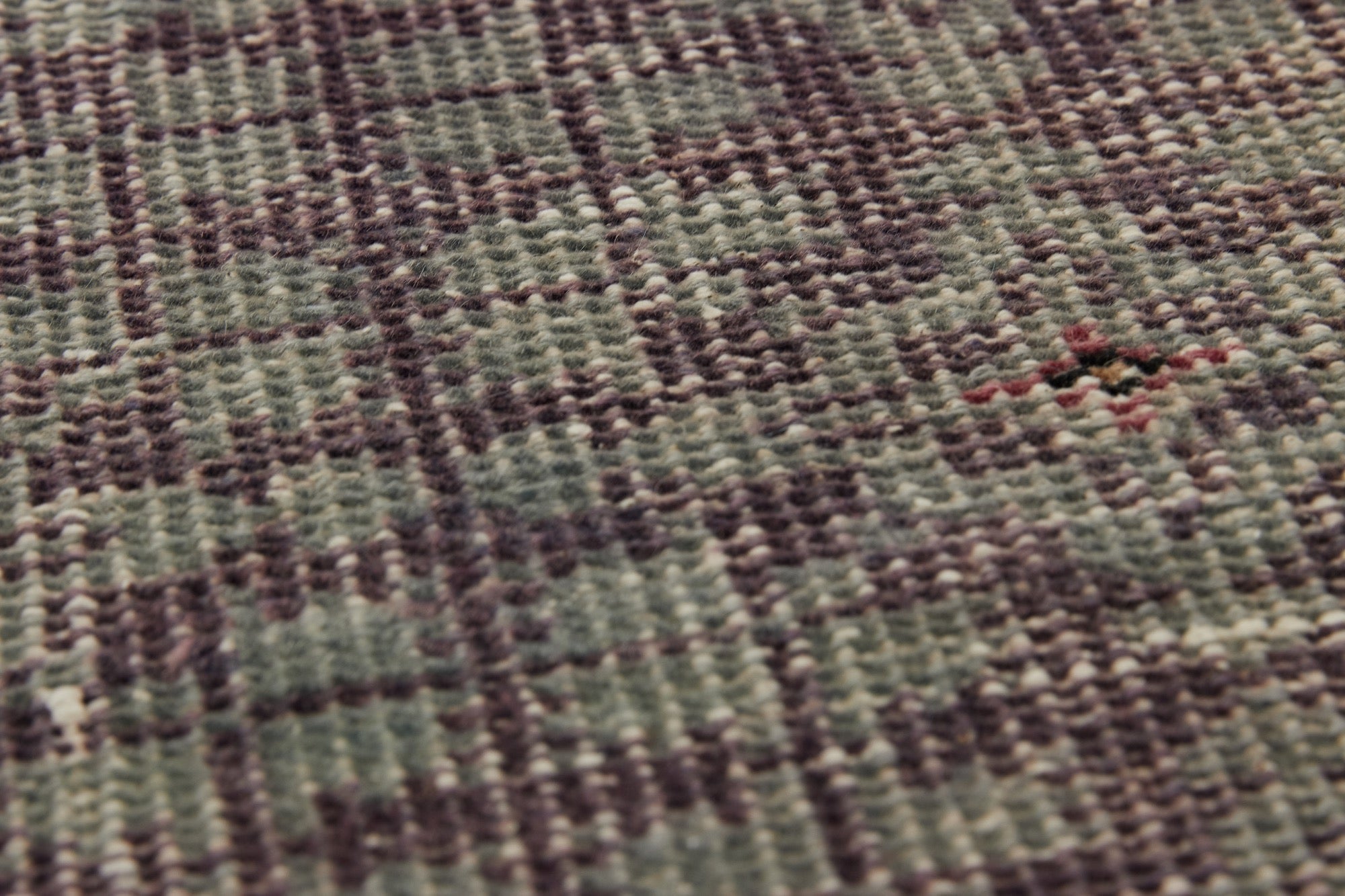 Jacintah | Timeless Design | Handmade Runner Carpet | Kuden Rugs