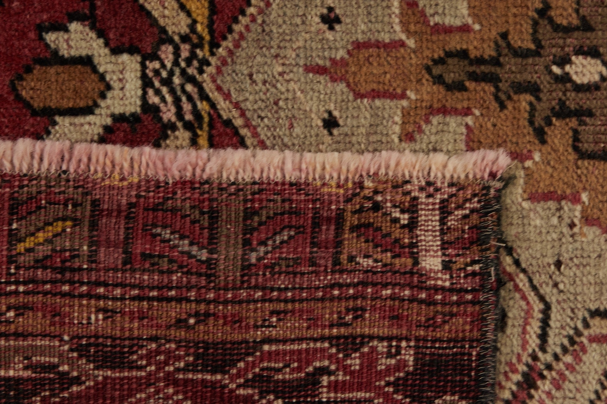 Lacy | Timeless Design | Handmade Runner Carpet | Kuden Rugs