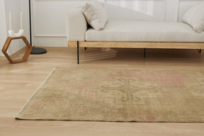 Jordan's Charm | Authentic Turkish Rug | Hand-Knotted Carpet | Kuden Rugs