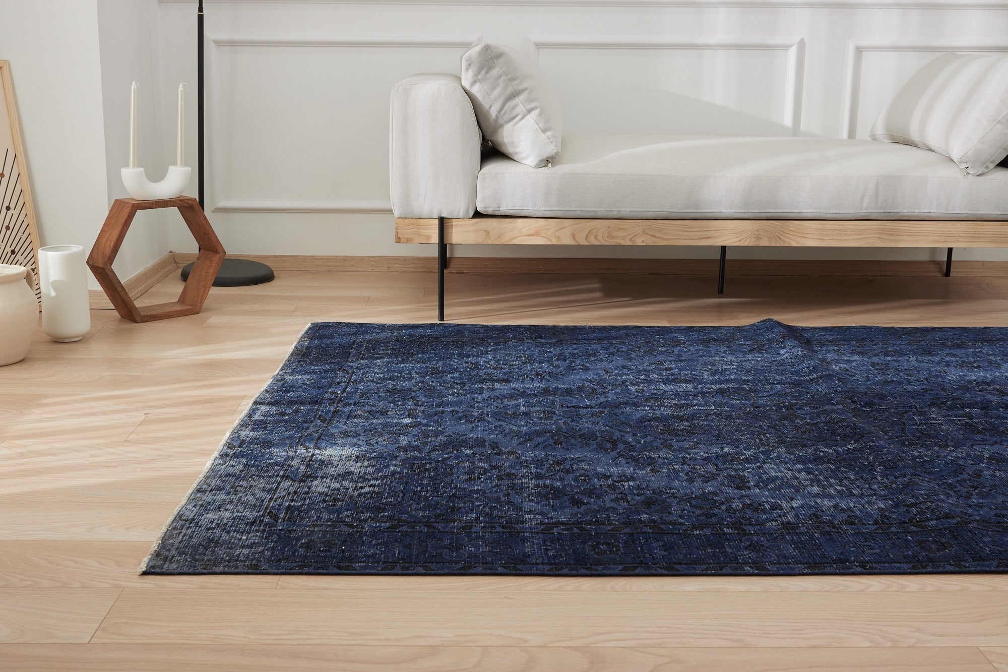 Julia's Serenity | Time-Honored Turkish Rug | Elegant Carpet Design | Kuden Rugs