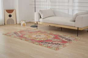 Karlie - Vintage Turkish Anatolian Rug