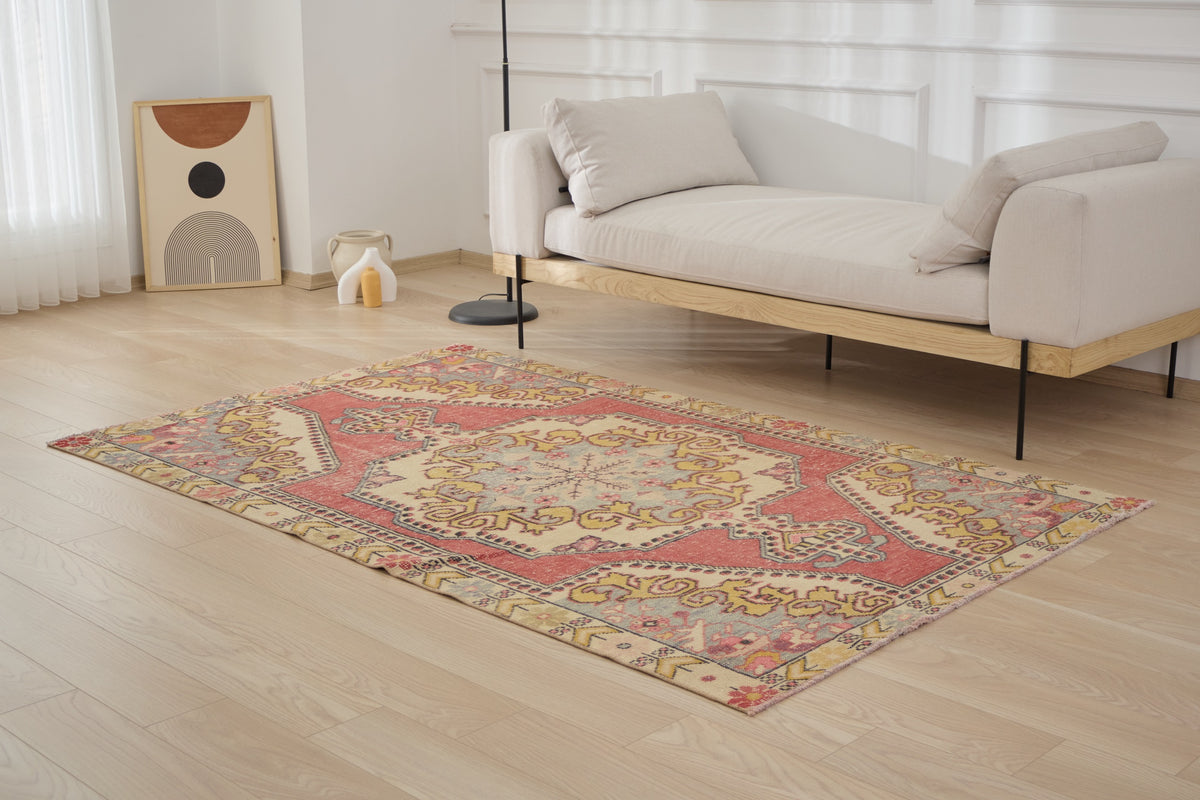 Karly - Vintage Turkish Anatolian Rug