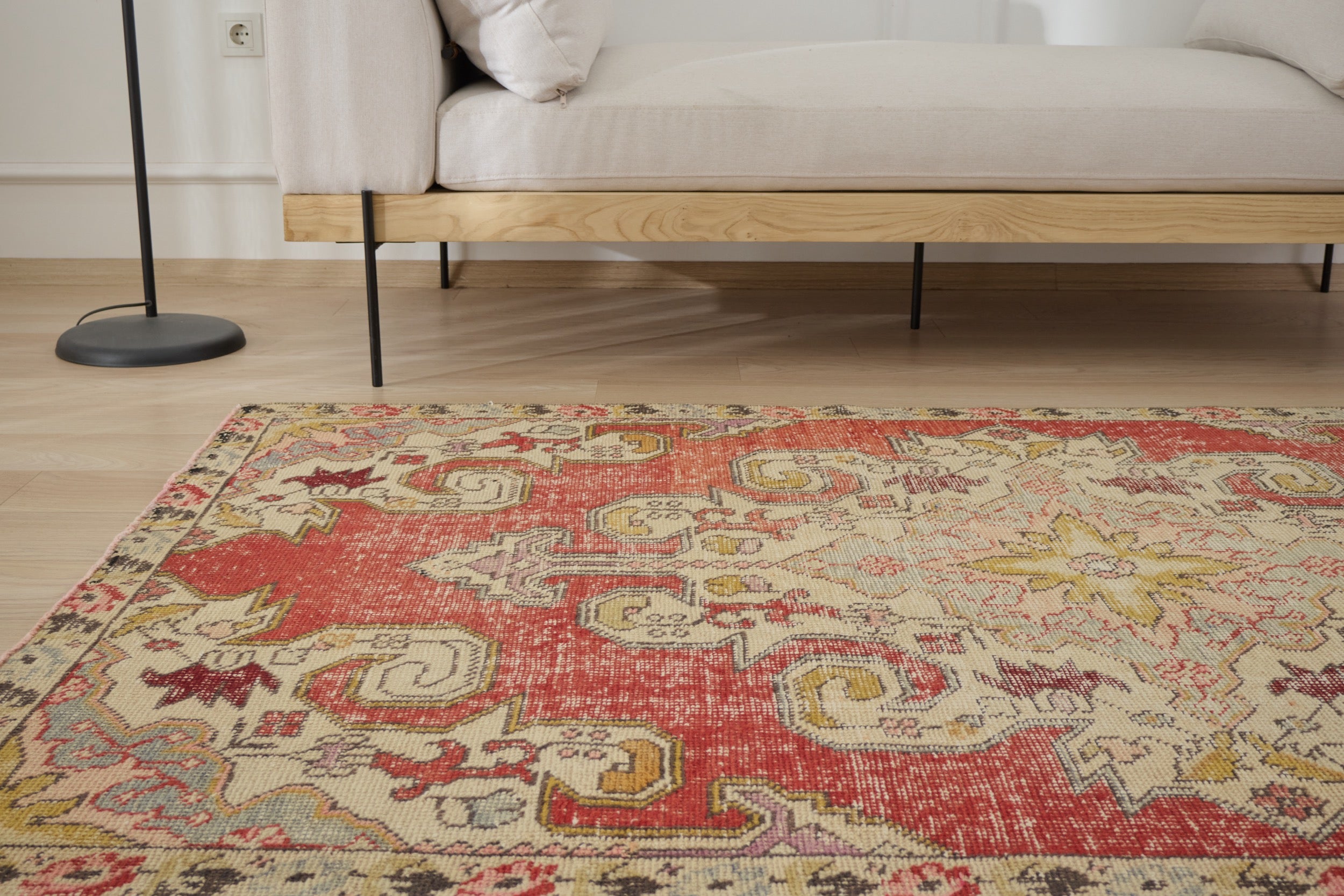 Kylee - Vintage Turkish Anatolian Rug