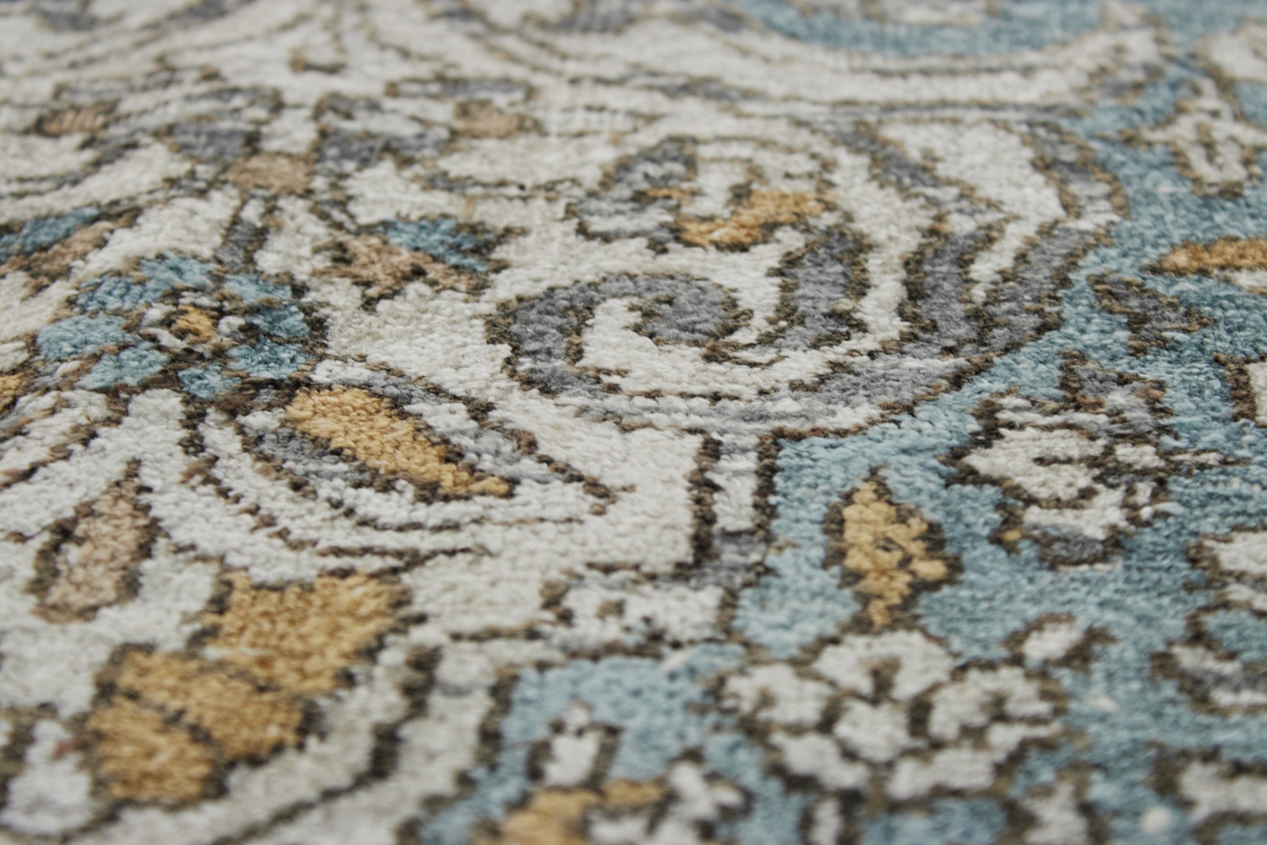 Lexi | Handmade Carpet | Kuden Rugs