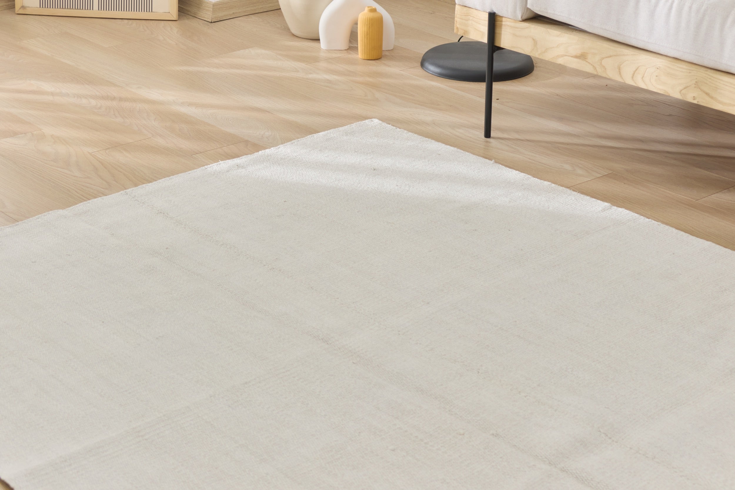 Liesel: An Enchanting Turkish Hemp Rug with a Crisp, Clean Palette | Kuden Rugs