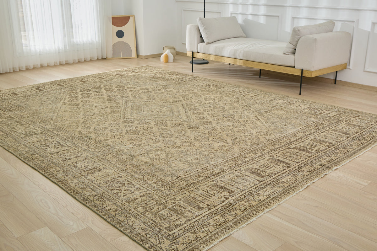 Lucretia - Oriental Rug | Kuden Rugs