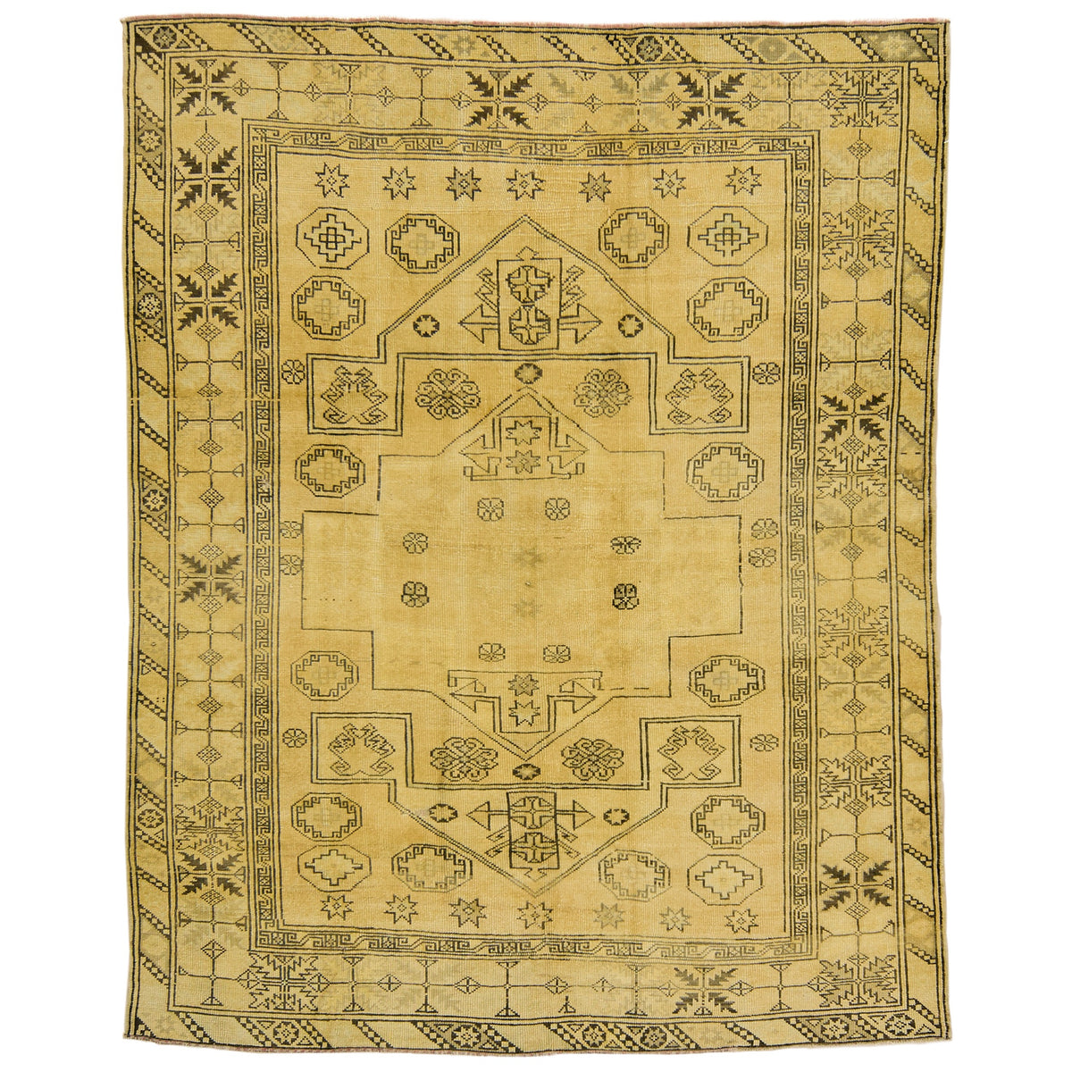 Handwoven tradition meets modern style: The Lysandra Rug. | Kuden Rugs