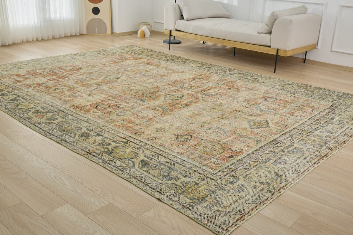 Lysanne - Oriental Rug | Kuden Rugs