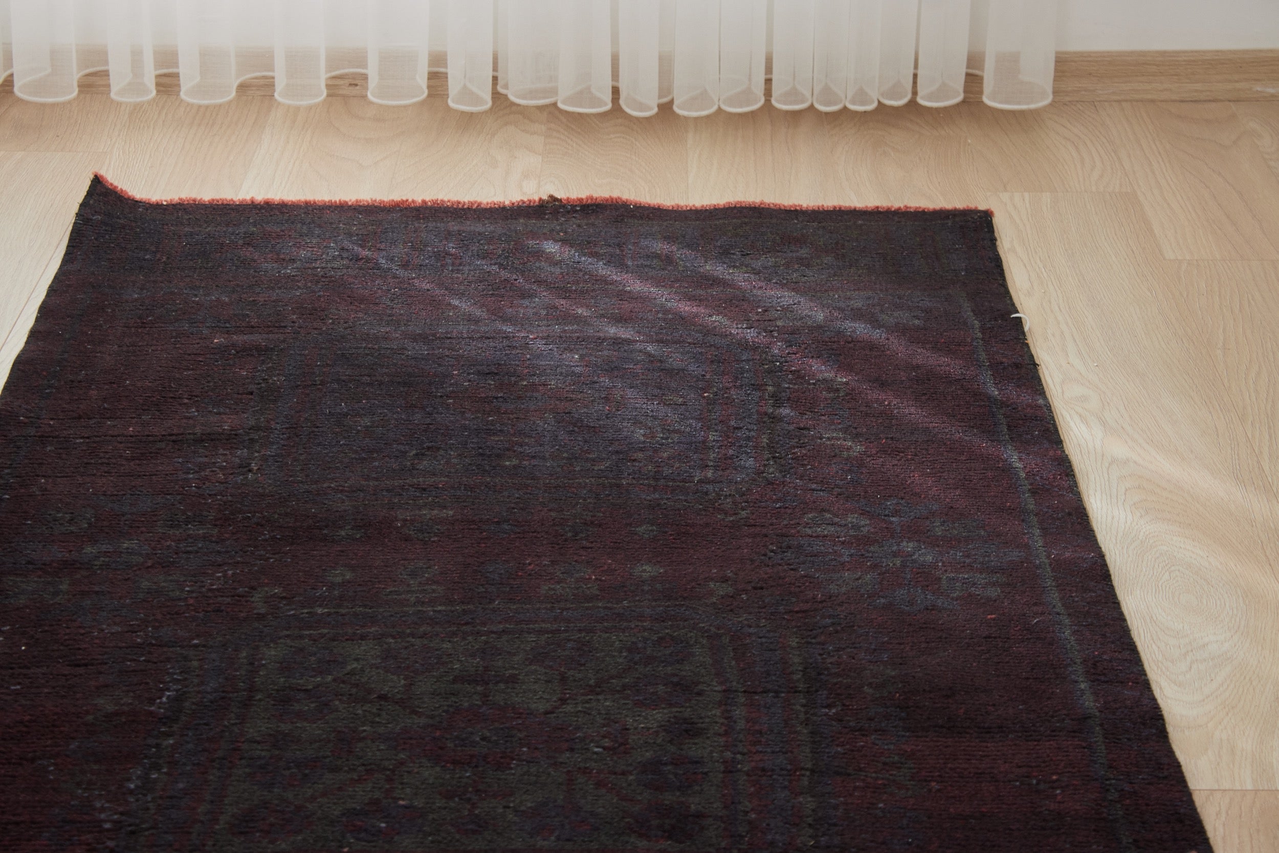 Madjab | Unique Vintage Carpet Craft | Kuden Rugs