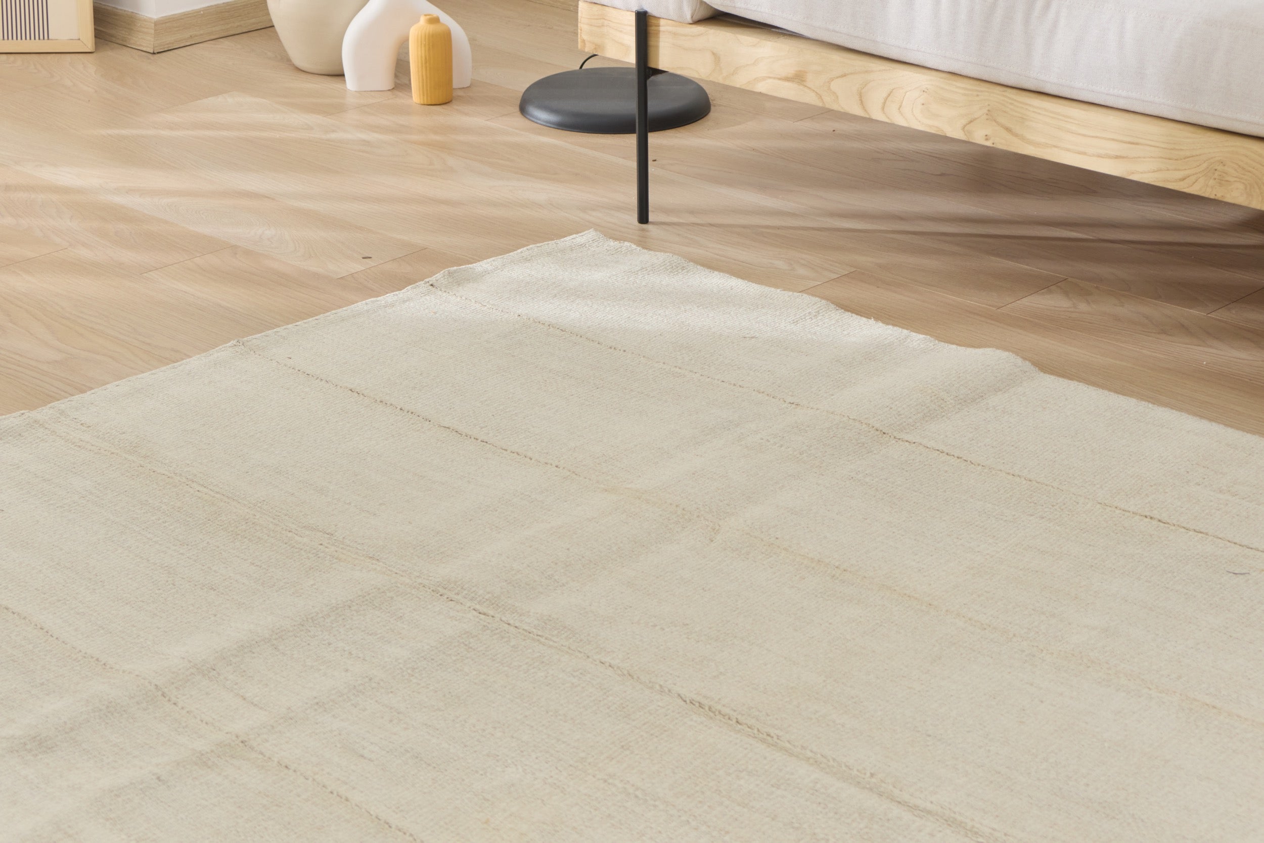 Manuella: A Spacious Turkish Hemp Rug with a Crisp, Clean Palette | Kuden Rugs