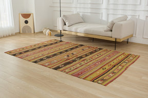 Embrace timeless design with the Mattie hand-knotted rug. | Kuden Rugs