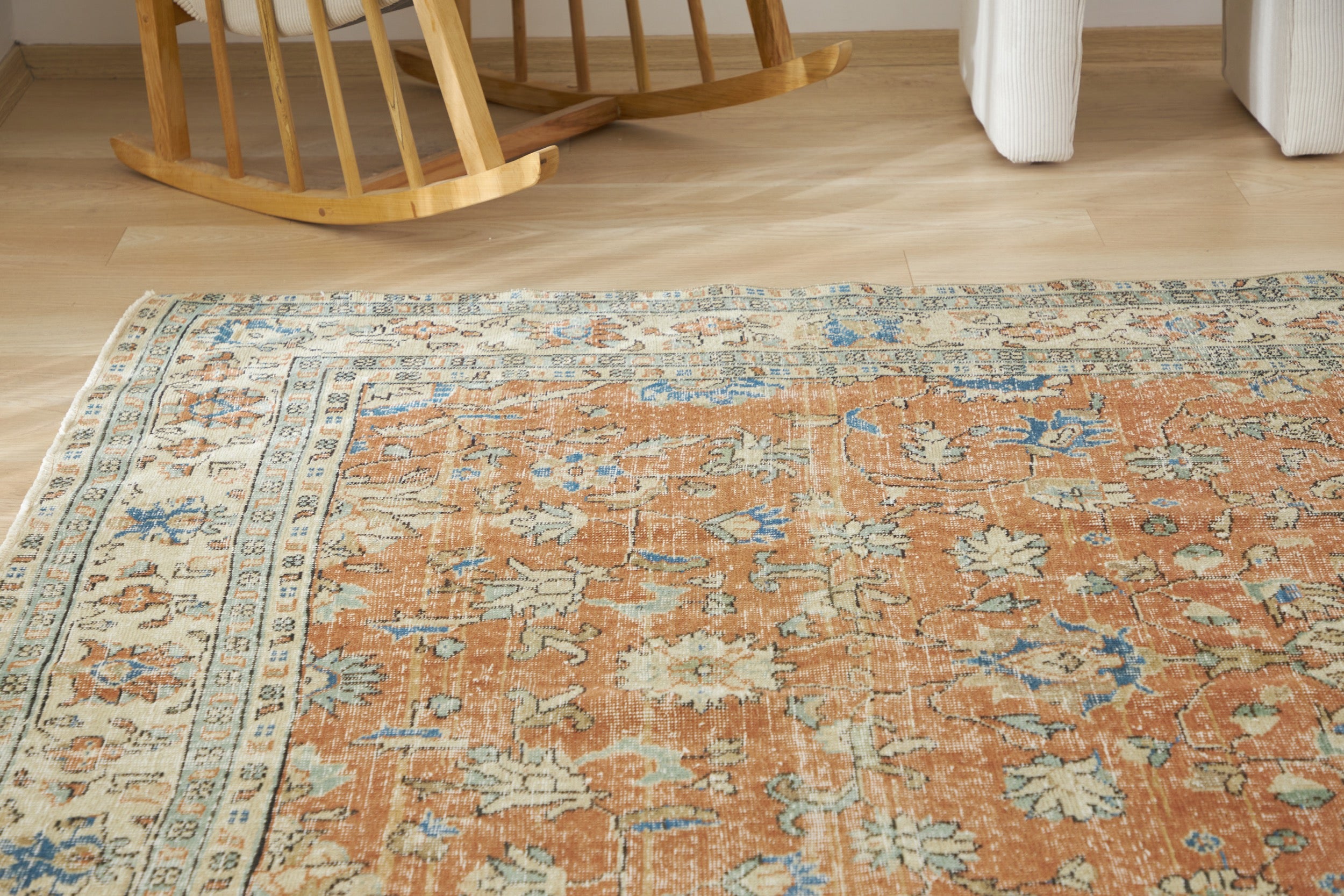 Michele | Antiquewashed Splendor | Turkish Handmade Rug | Kuden Rugs