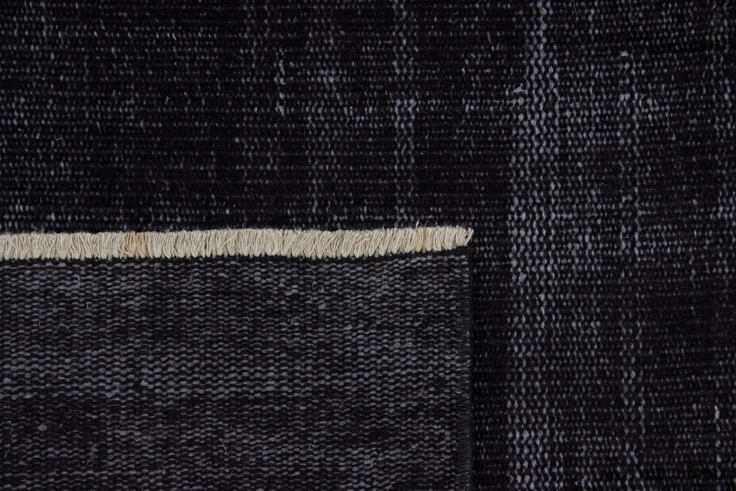 Nia | Luxurious Vintage Carpet Craftsmanship | Kuden Rugs