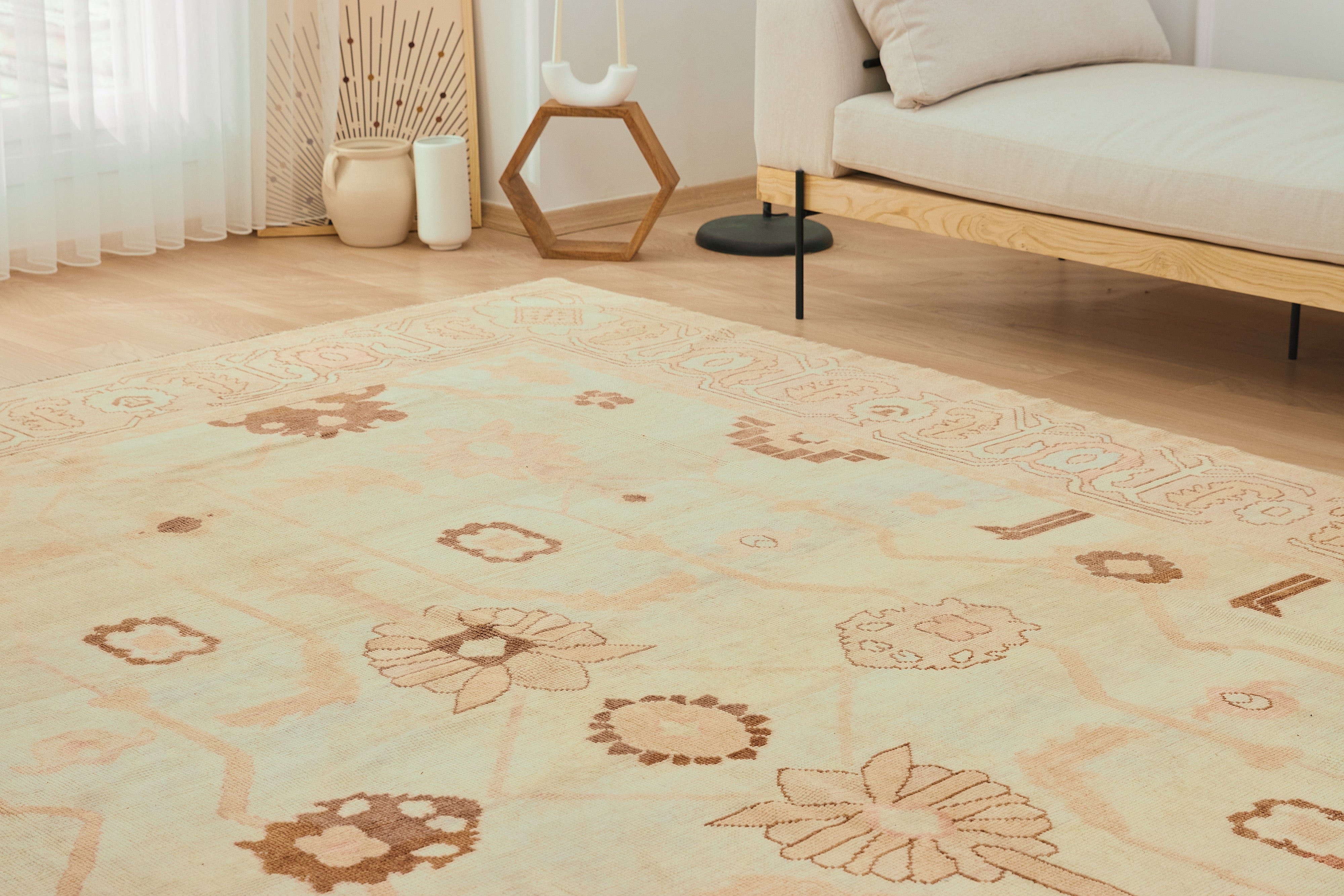 Nico | Time-Honored Turkish Rug | Luxurious Carpet Craft | Kuden Rugs