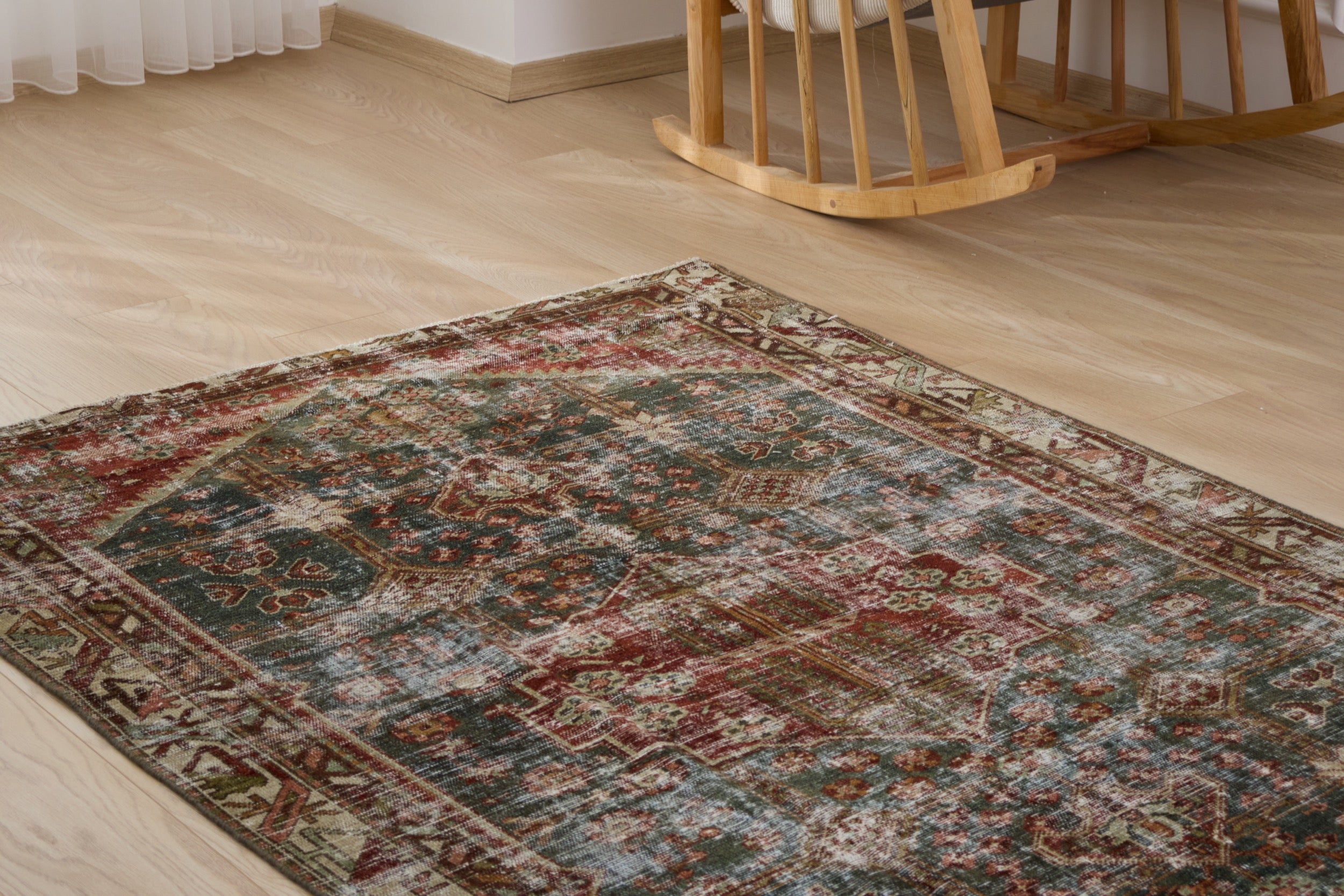 Nyra | A Touch of Tradition, A Statement of Style | Kuden Rugs