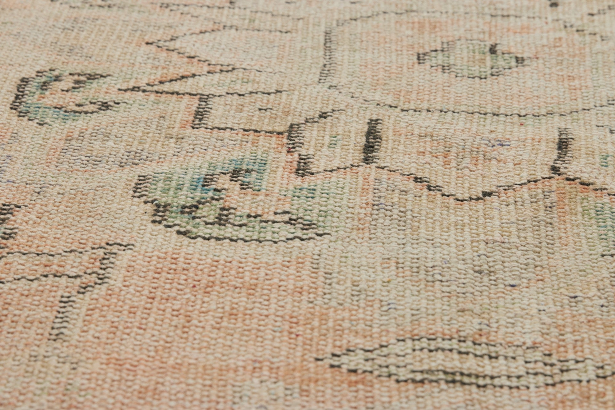 Orla | Timeless Design | Handmade Vintage Carpet | Kuden Rugs