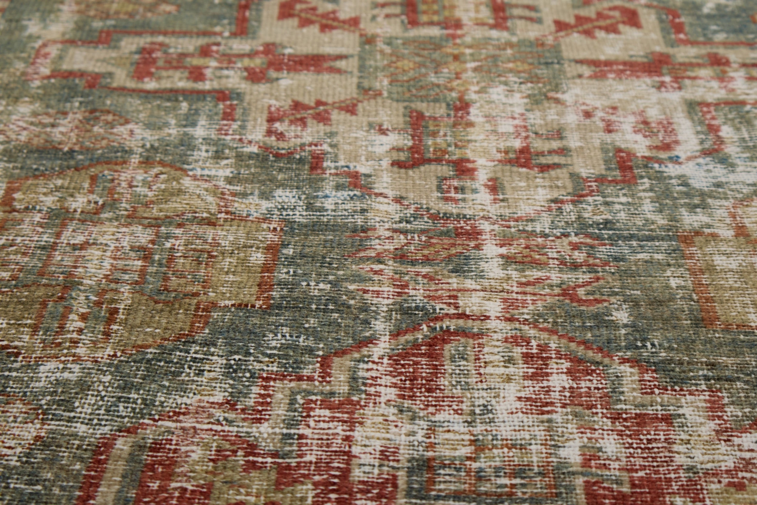 Pauleigh | Time-Honored Craftsmanship | Kuden Rugs