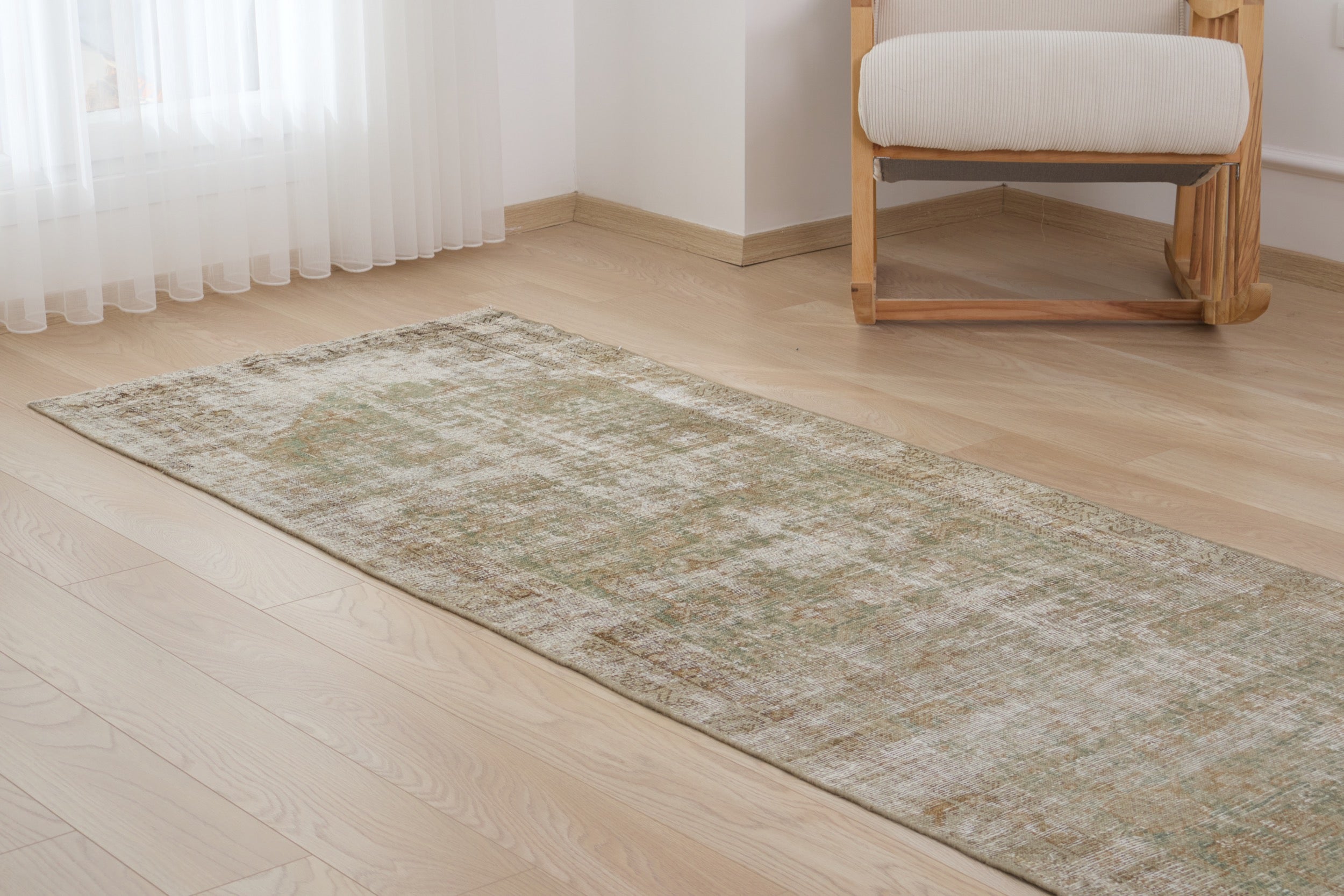 Placida - Vintage Rug Carpet, Where Tradition Meets Contemporary Style | Kuden Rugs