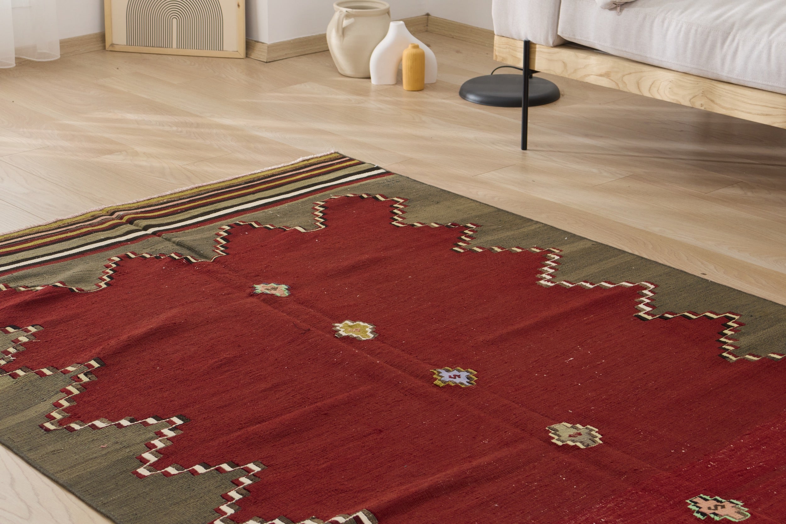 Precious: A unique Turkish carpet with rich red tones. | Kuden Rugs