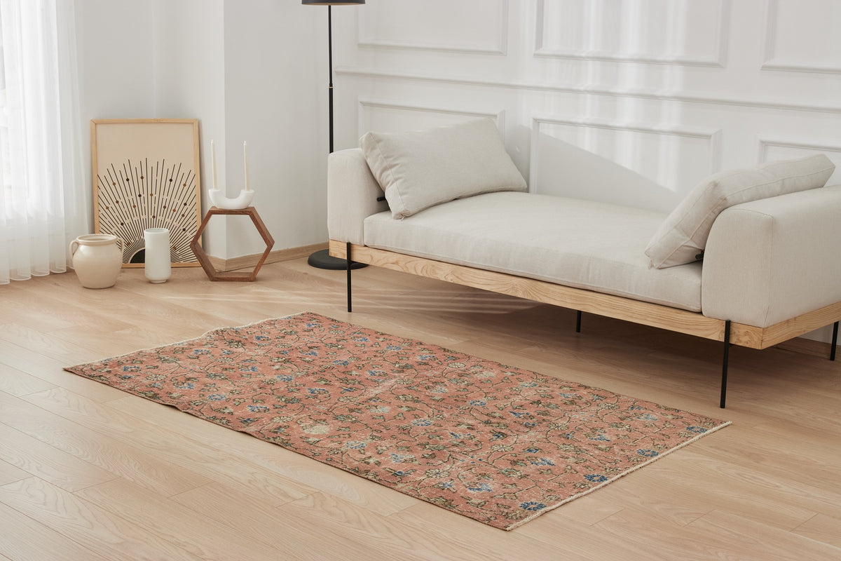 Quorra | Hand-Knotted Turkish Small Carpet | Kuden Rugs