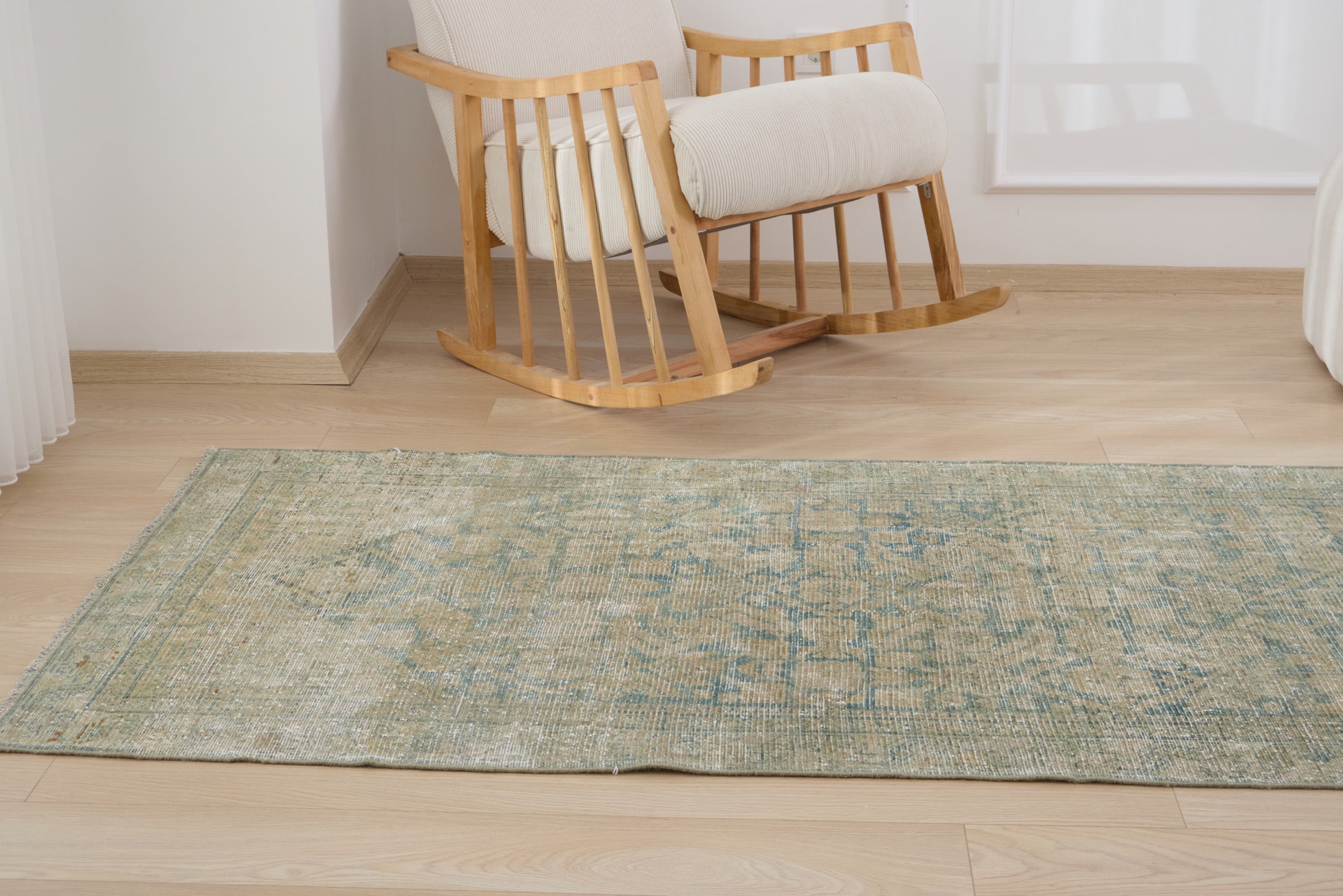 Rahel - Handmade, Hand-Knotted Excellence for Your Home | Kuden Rugs