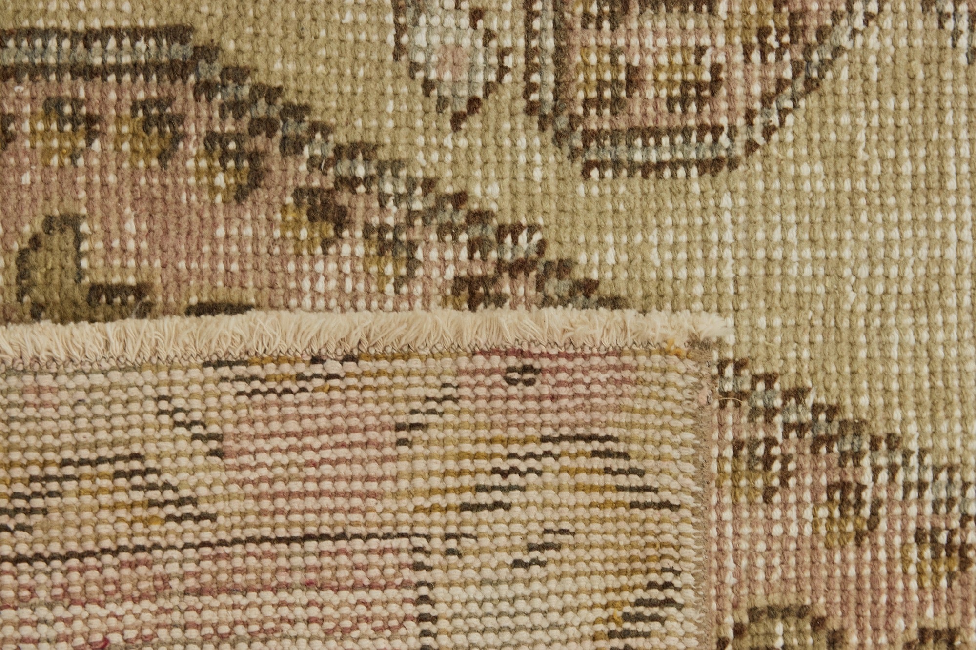 Raina's Charm | Authentic Turkish Rug | Hand-Knotted Carpet | Kuden Rugs