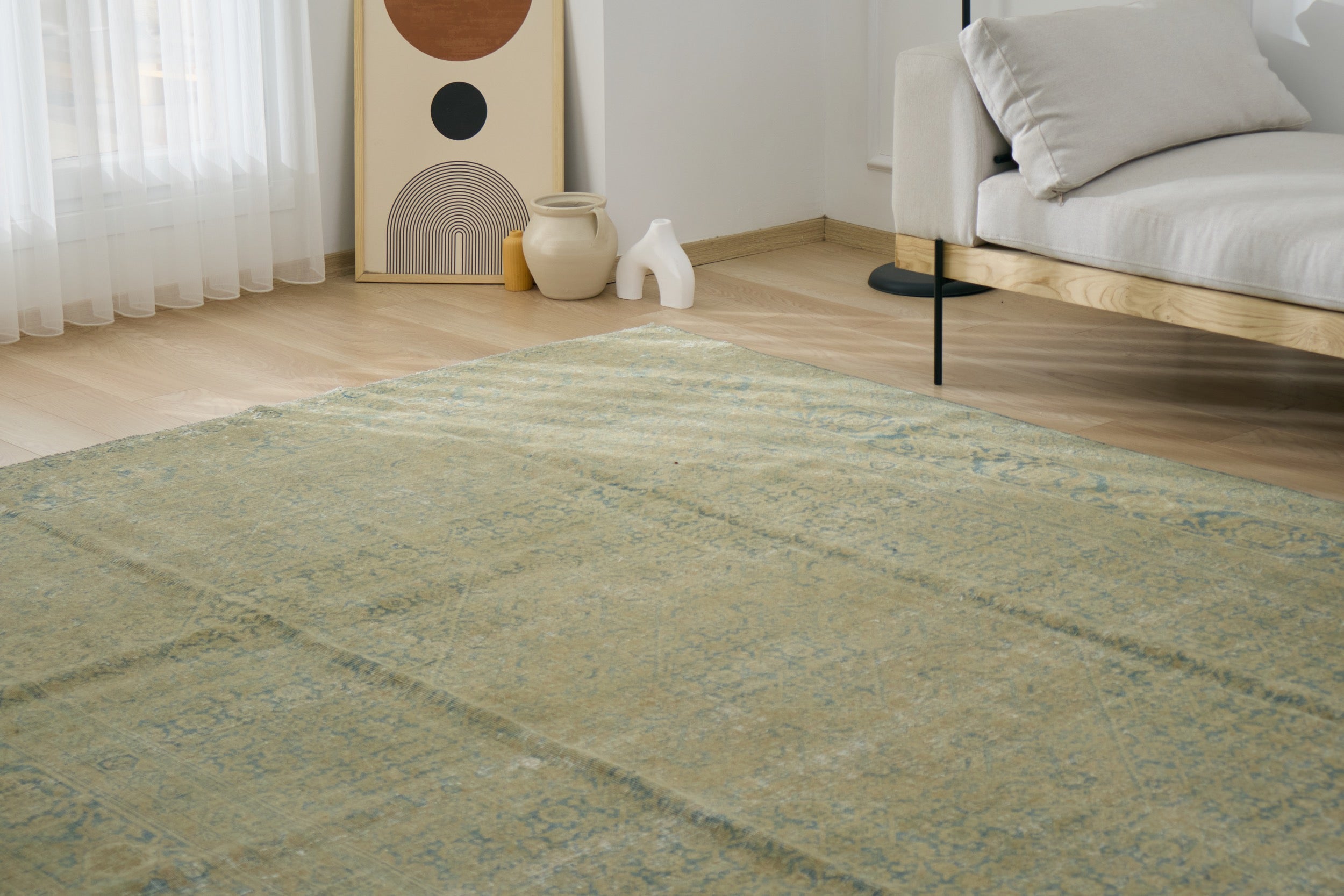 Rayne - Handmade Persian Rug Sophistication | Kuden Rugs