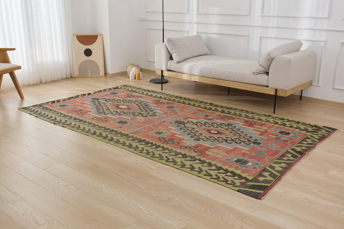 Embrace vibrant design with the Riley hand-knotted rug. | Kuden Rugs