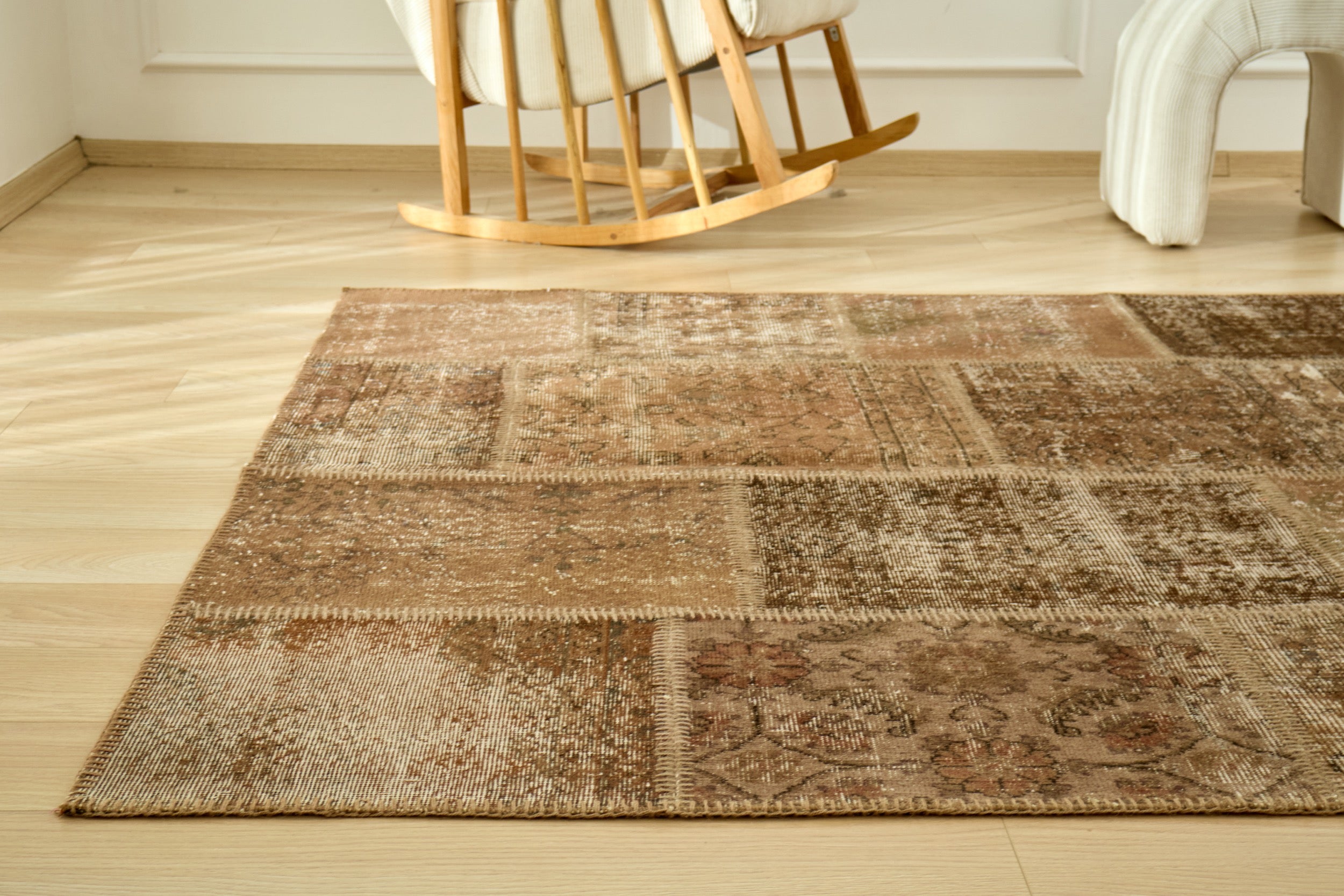 6' x 8' Vintage Turkish Area Rug, Brown - Safa | Kuden Rugs